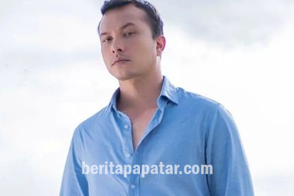 Nicholas Saputra