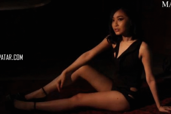 Rinni Wulandari POse di Majalah Maxim: Pesona, Keanggunan ririn